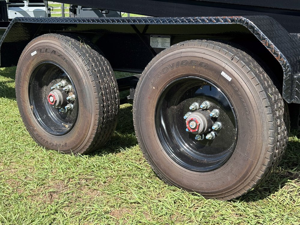 Horizon 20' HRD GN Roll off Bundle (2) 10k Axles + 3 Bins w/ 4' Walls 014976