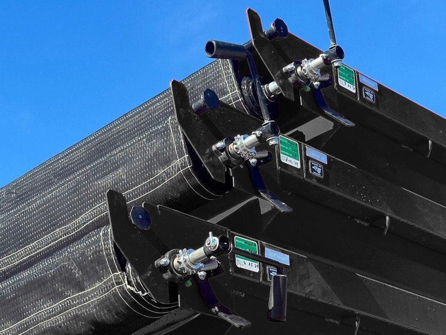 Horizon 20' HRD GN Roll off Bundle (2) 10k Axles + 2 Bins w/ 6' Walls 015417