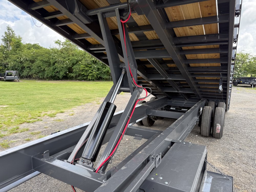 32' Horizon CFT Gooseneck Full Tilt Container Trailer - (2) 10K Axles 016108