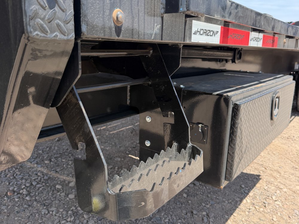 26' Horizon FFT Gooseneck Full Deckover TIlt Trailer - (2) 10K Axles 018029