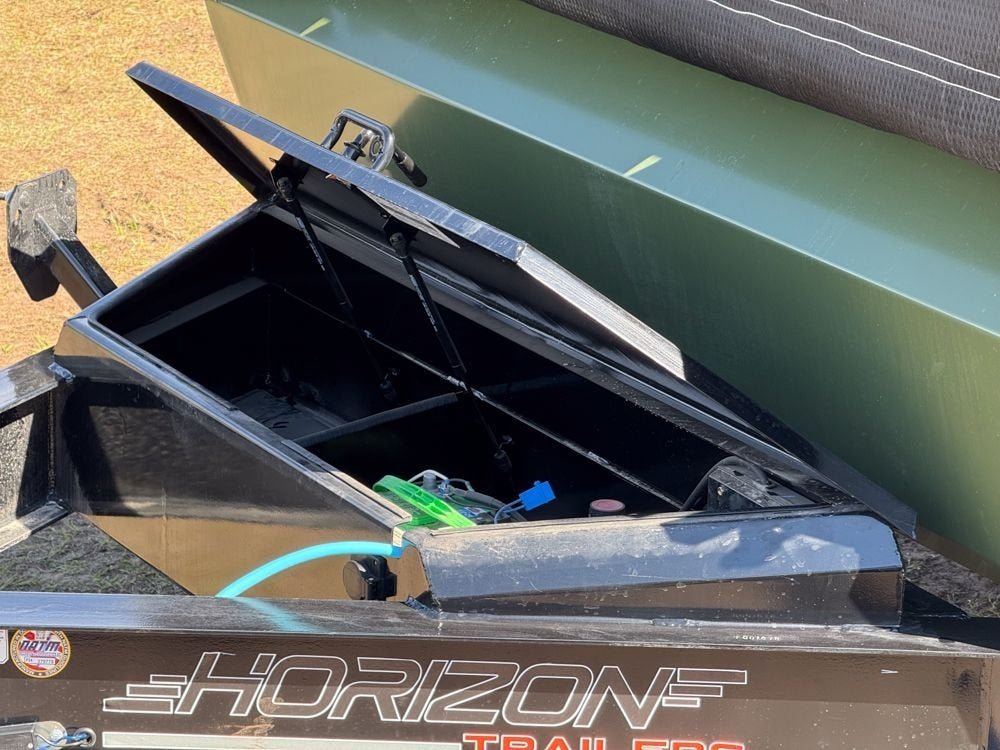 14' LZ7 Dump Trailer 30" Walls - Scissor Lift - 14K GWVR - 14ply Tires - 3 Way Door - Ramps 7678 - Stryker Dealership Group