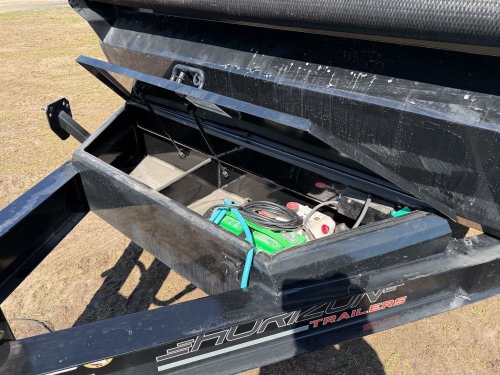 14' LZ7 Dump Trailer 30" Walls - Scissor Lift - 14K GWVR - 14ply Tires - 3 Way Door - Ramps - Dump Trailers - Stryker Dealership Group