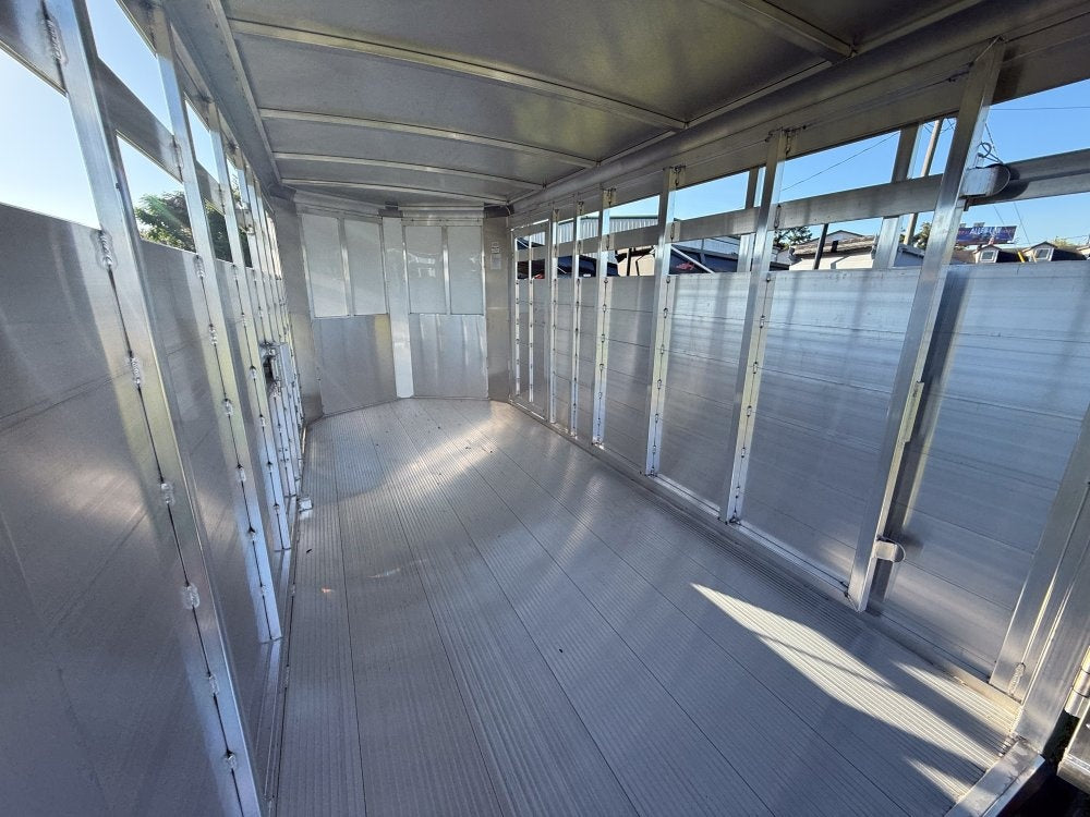 16' Black Stockman Express 6'6" Tall (2) 3500lb Axles - Horse Trailers - Stryker Dealership Group