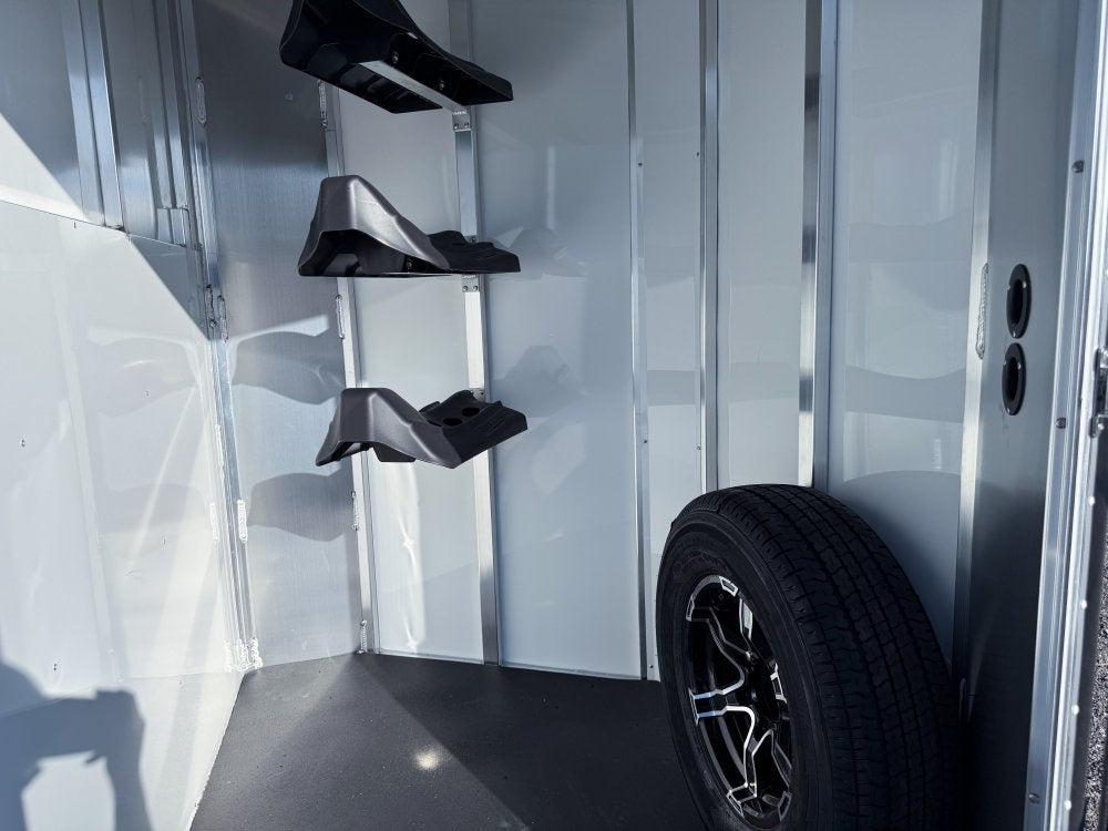 2026 Sundowner 3 Horse Super Sport - Silver - Feed Door and Window - 3 Horse/Horse Trailers - Stryker Dealership Group