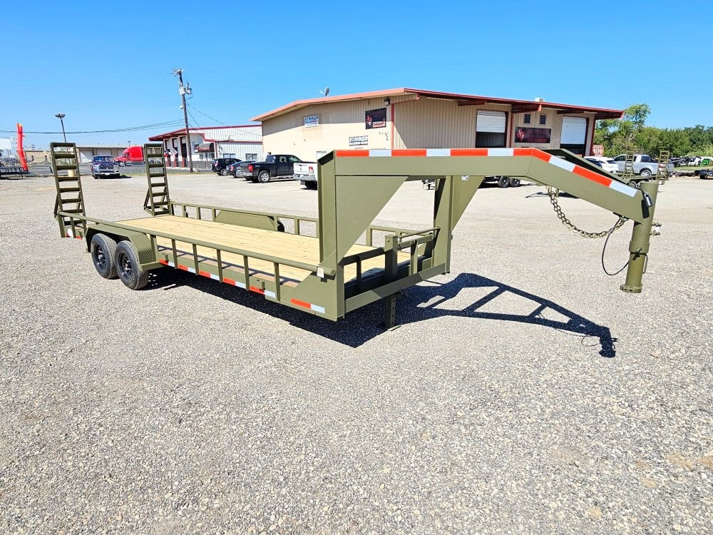 20' Gooseneck Pipe Top Rail Utility Trailer - Diamond Plate Fenders - Pipe Top Rail - Stryker Dealership Group