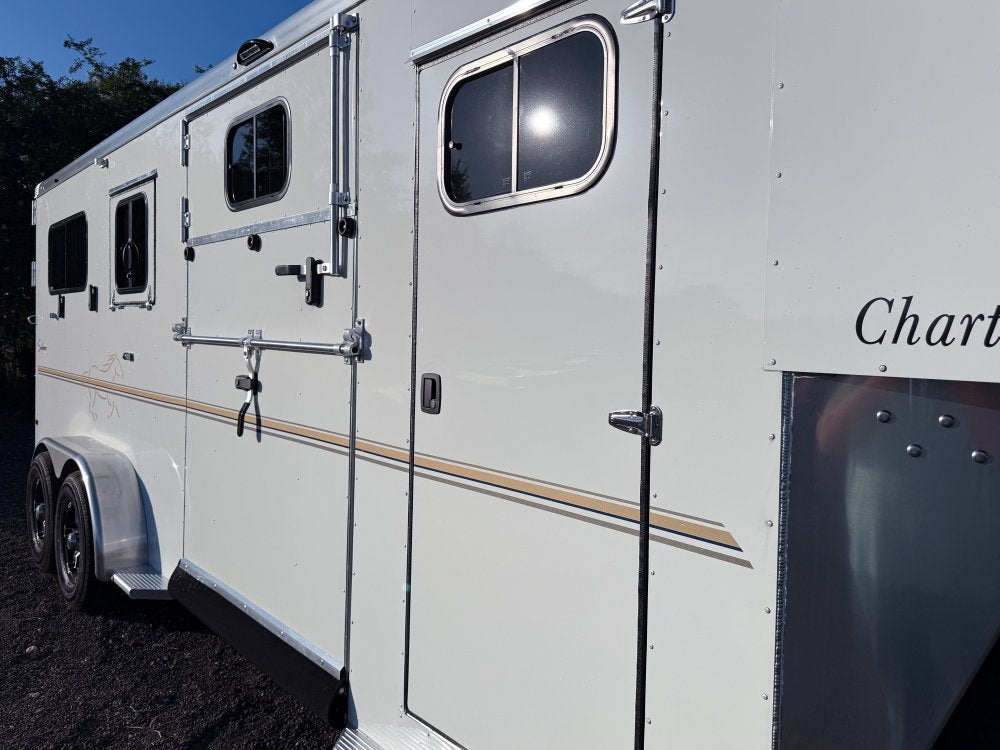 22' Sundowner Charter SE 2+1 Gooseneck Straight Load - White w/Stainless Nose (2) 5,200lb Axles - Si - 2 Horse/Horse Trailers - Stryker Dealership Group