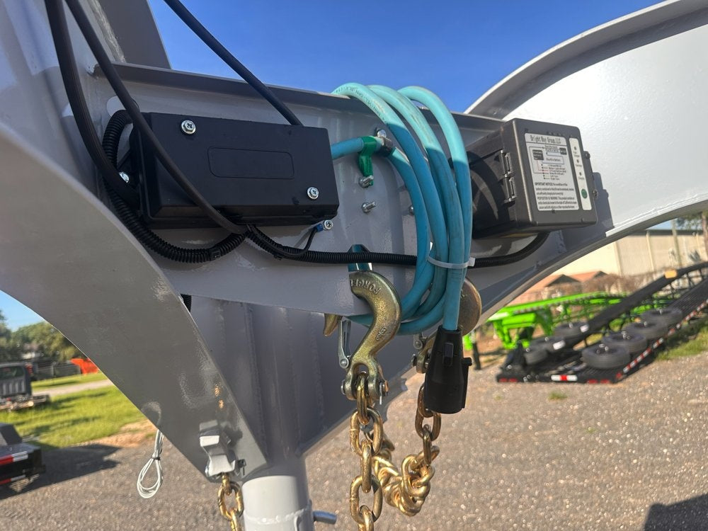 24' HEH Gooseneck Equipment Trailer (2) 10K Axles, Drive Over Fenders, 3' Dove W/ Mountain Ramps - Drive Over Fenders/Equipment Trailers - Stryker Dealership Group
