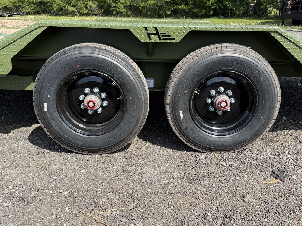 24' Tilt Equipment Trailer Gooseneck 102" Wide (2) 10K Axles - Equipment Tilt - Stryker Dealership Group