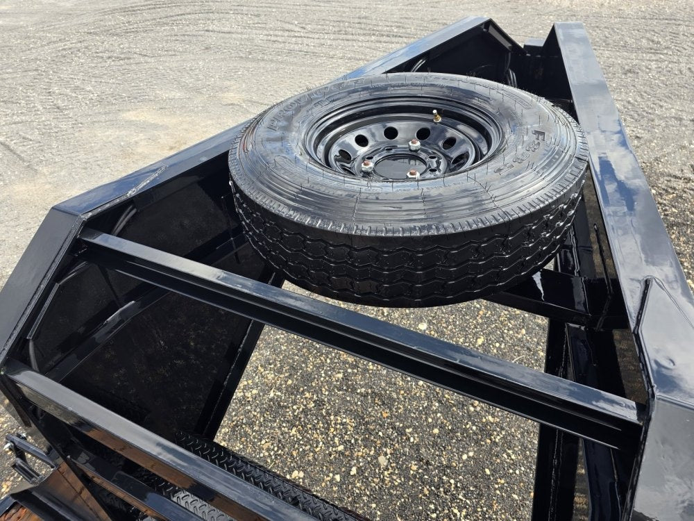 25' Stryker Gooseneck (2) 10K Axles Mega Ramps Dual Wheels - Dual Wheel Deckover/DO 10K MR DW - Stryker Dealership Group