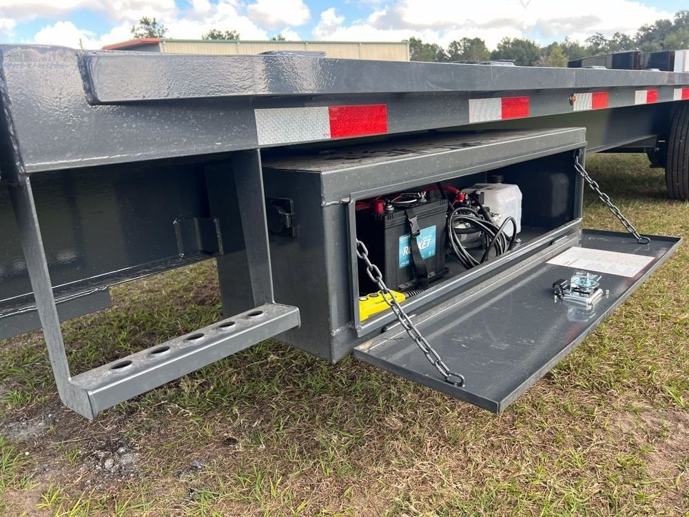 26' FA Gooseneck Deckover Tilt - 8k Axles - 16 Ply Tires with Spare - Deckover Tilt - Stryker Dealership Group