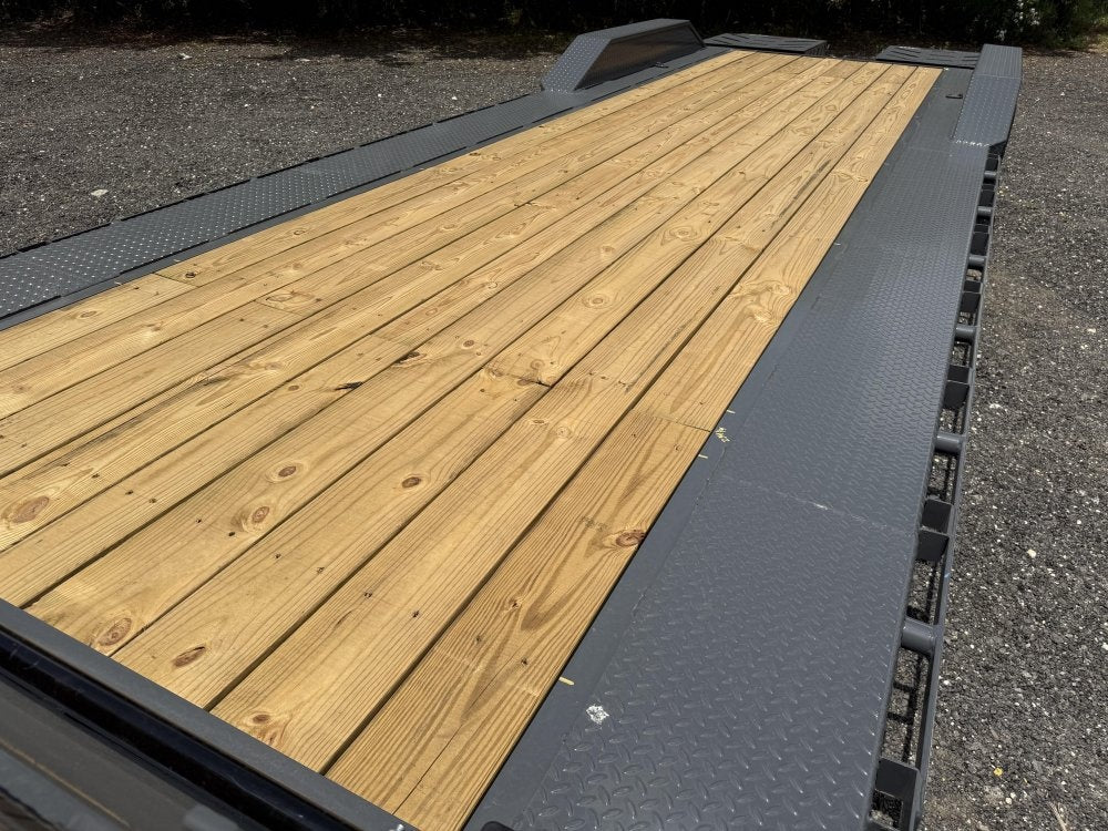 26' HEH Gooseneck Equipment Trailer (2) 10K Axles, Drive Over Fenders, 3' Dove W/ Mountain Ramps - Drive Over Fenders/Equipment Trailers - Stryker Dealership Group