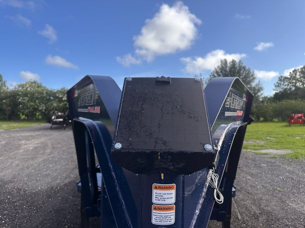 26' Navy Blue HET Tilt Equipment Trailer Gooseneck 102" Wide (2) 10K Axles - Hydraulic Jacks - Equipment Tilt - Stryker Dealership Group