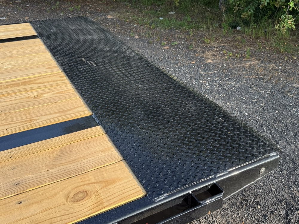 28' FTS Hydraulic Deckover Partial TIlt 8K Axles - Deckover Tilt - Stryker Dealership Group