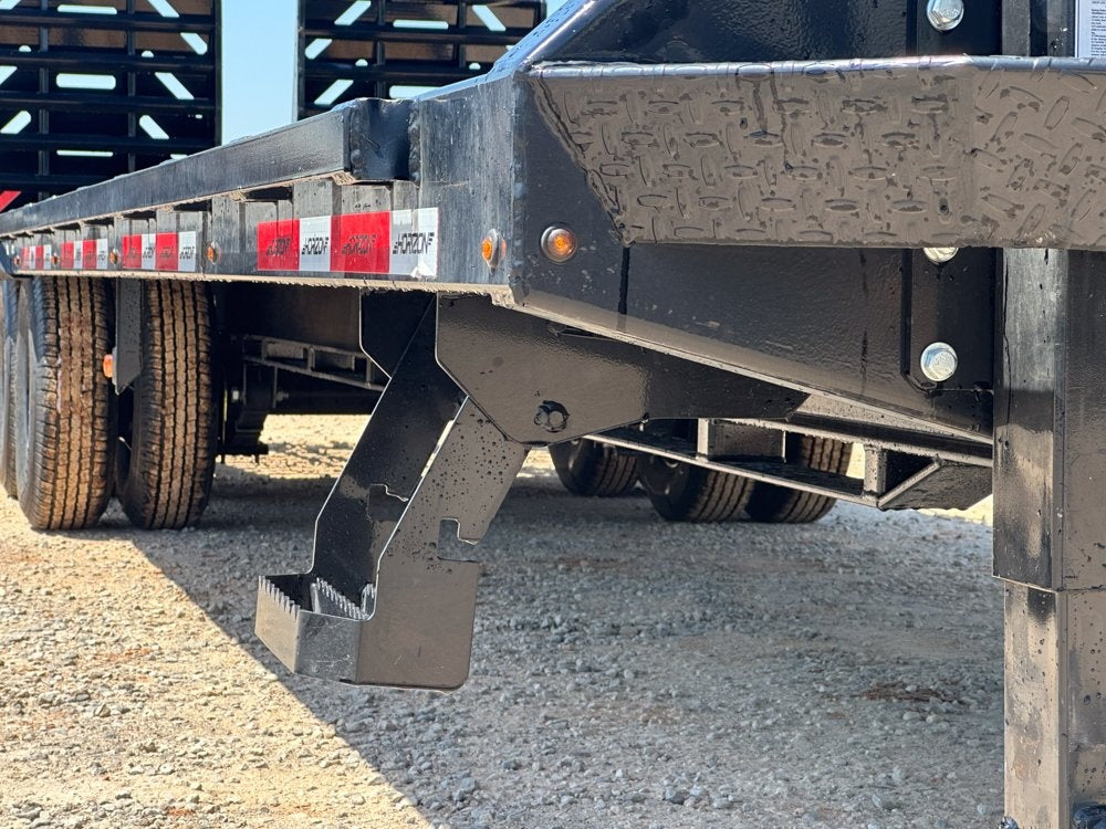 30' FHZ Gooseneck Deckover (2) 12K Axles Mega Ramps 25.9 GVWR - Heavy Duty Deckover/DO 12K MR - Stryker Dealership Group