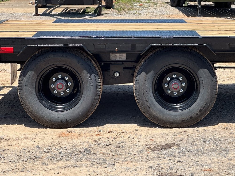 30' FHZ Gooseneck Deckover (2) 12K Axles Mega Ramps 25.9 GVWR - Heavy Duty Deckover/DO 12K MR - Stryker Dealership Group