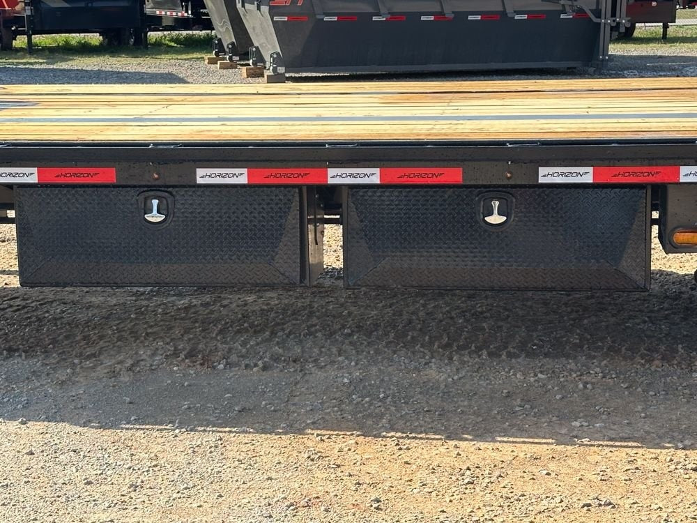 30' HYZ Gooseneck Flat deck Hydraulic Dovetail - Hydraulic Dovetail - Dual Wheel Deckover - Stryker Dealership Group