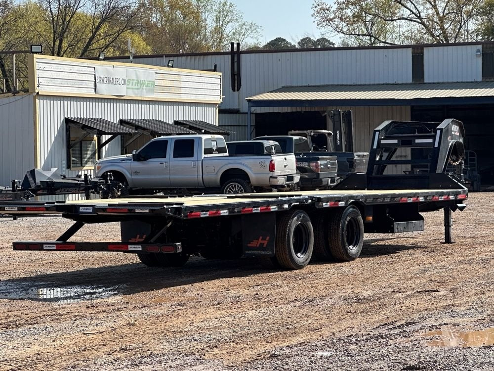 30' HYZ Gooseneck Flat deck Hydraulic Dovetail - Hydraulic Dovetail - Dual Wheel Deckover - Stryker Dealership Group