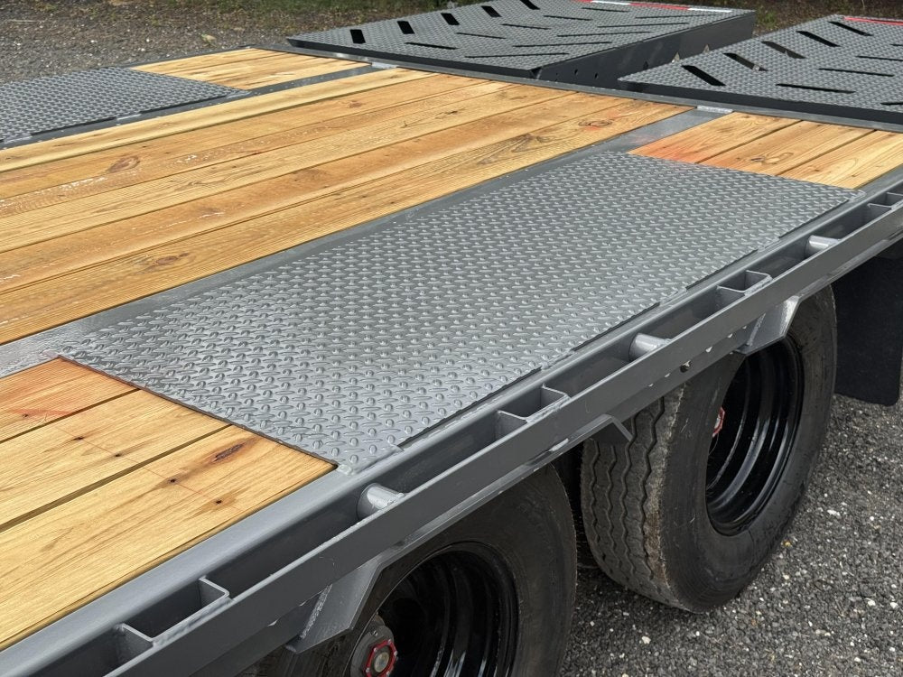 32' FHZ Gooseneck Deckover w/ Mega Ramps (2) 12K Axles - Heavy Duty Deckover/DO 12K MR - Stryker Dealership Group