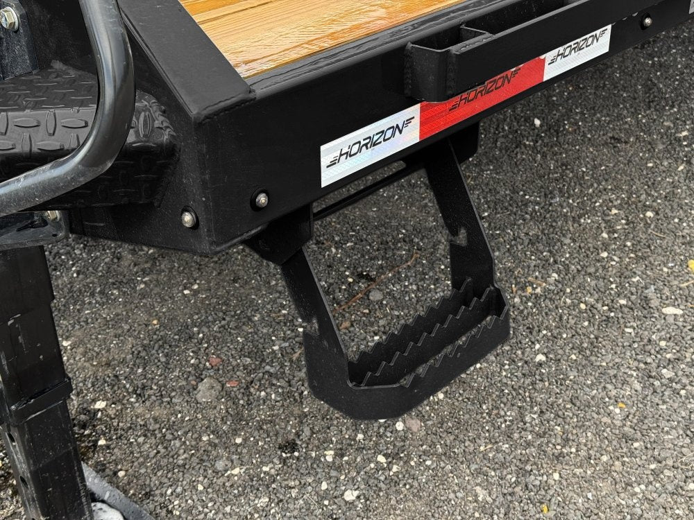 32' FHZ Gooseneck Deckover w/ Mega Ramps (2) 12K Axles - Dual Wheel Deckover/DO 12K MR - Stryker Dealership Group