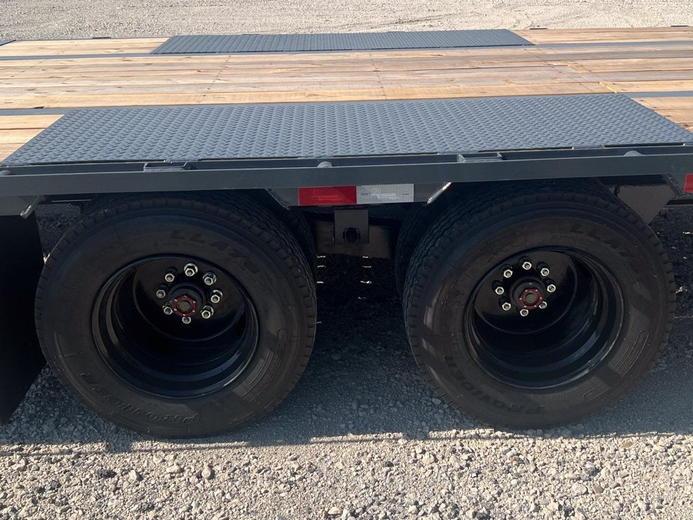 32' Gooseneck (2) 10k Dually Axles, Mega Ramps - Dual Wheel Deckover/DO 10K MR DW - Stryker Dealership Group