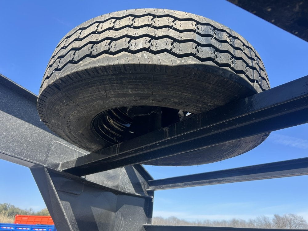 32' Stryker Gooseneck (2) 7K Axles Mega Ramps 14 ply Tires - Hotshot Non-CDL - DO 7K MR - Stryker Dealership Group