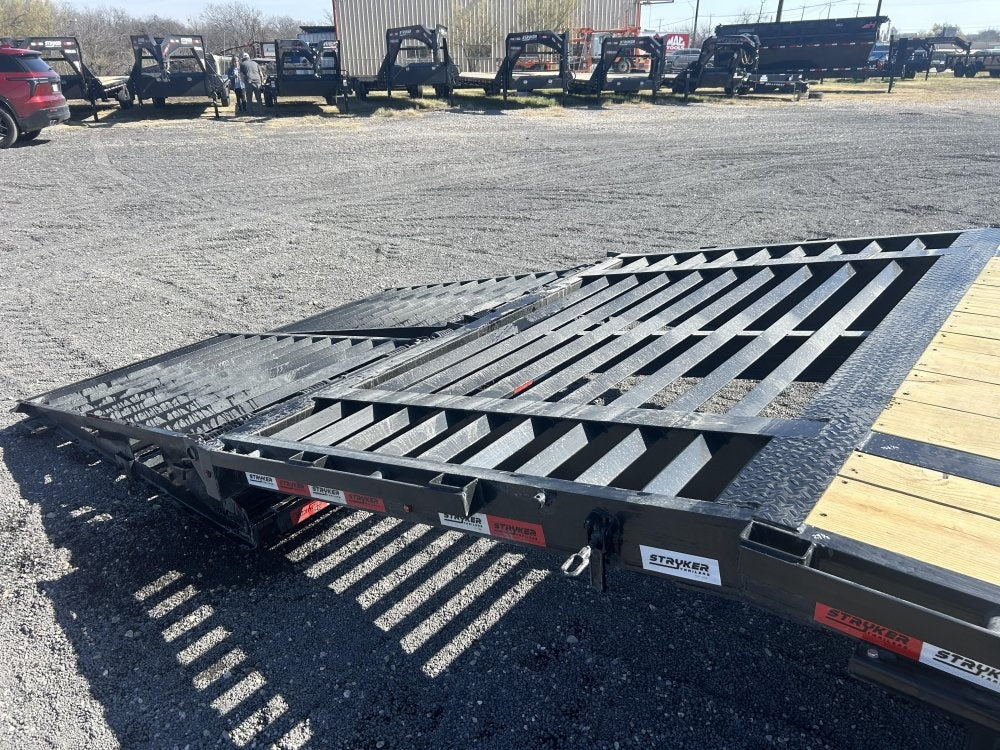 32' Stryker Gooseneck (2) 7K Axles Mega Ramps 14 ply Tires - Hotshot Non-CDL - DO 7K MR - Stryker Dealership Group