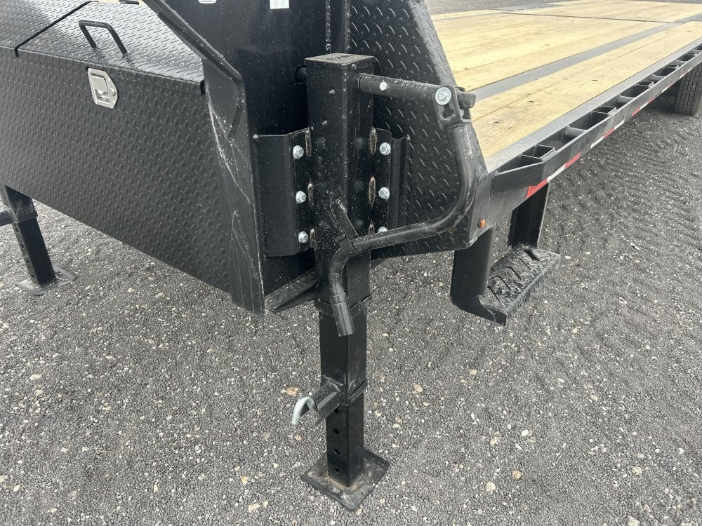 32' Stryker Gooseneck Deckover Trailer Straight Deck - (2) 7K Axles - Hotshot Non-CDL - DO 7K SD - Stryker Dealership Group