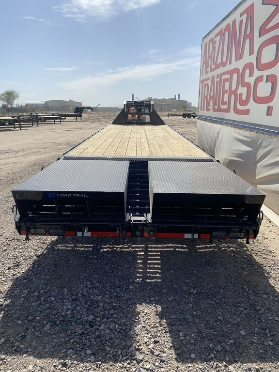 32' Tandem Dually Axle Gooseneck Equipment Hauler Trailer - DO 10K MR DW - Stryker Dealership Group