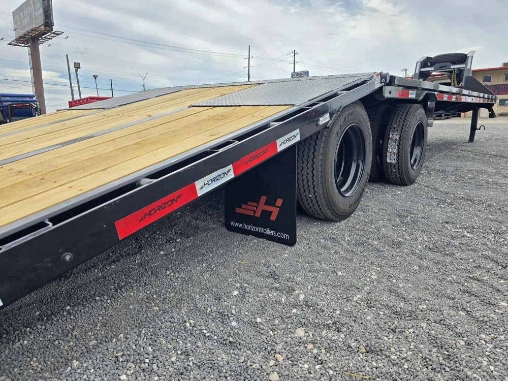 36' HYZ Gooseneck Flat deck Hydraulic Dovetail - Hydraulic Dovetail - Stryker Dealership Group