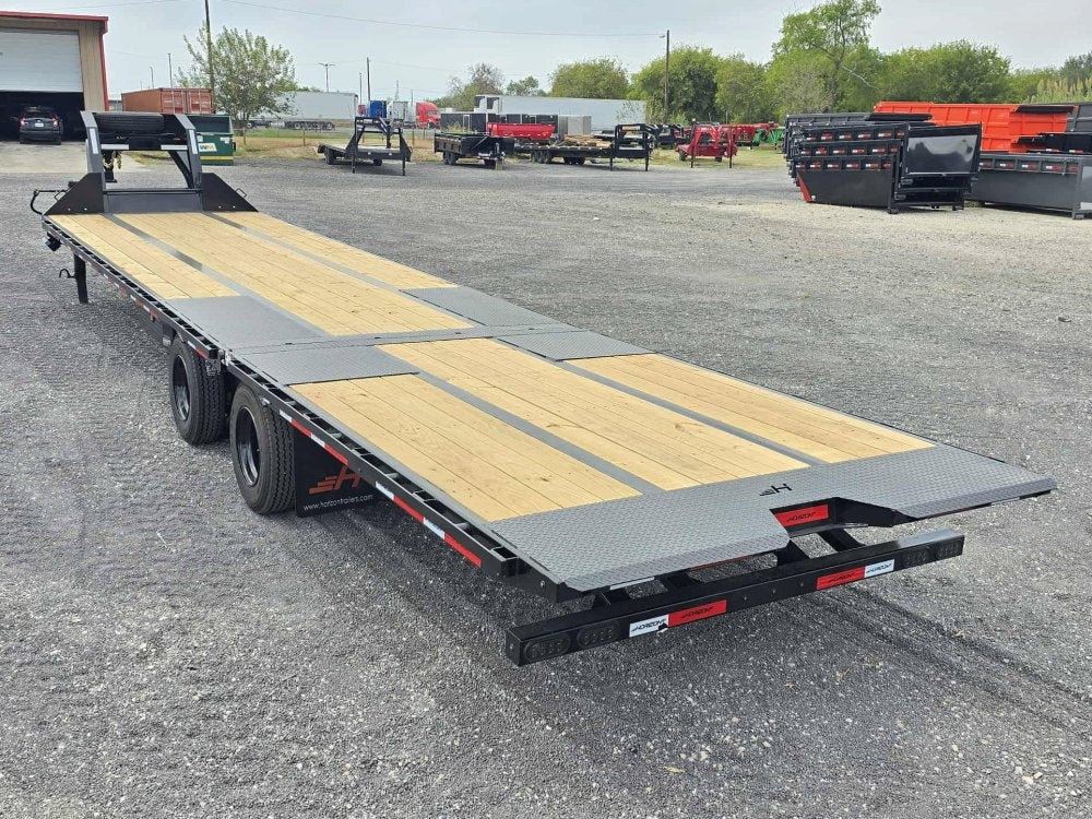 36' HYZ Gooseneck Flat deck Hydraulic Dovetail - Hydraulic Dovetail - Stryker Dealership Group