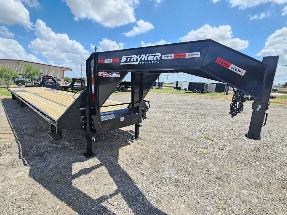 40' Hotshot Elite Gooseneck SD 10k Axles - Derated 12k GVWR - 18ply Tires & Spare & 10' Aluminum Ram 2606 - Stryker Dealership Group