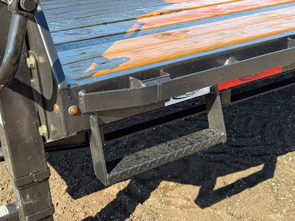 40' DKO Gooseneck Deckover 35' + 5' Mega Ramps (2) 10K Axles - Hotshot Non-CDL/DO 10K MR SS - Stryker Dealership Group