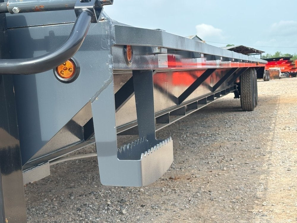 40' ECO Gooseneck (2) 7k Axles Straight 14k GVWR 14ply Tires - Hotshot Non-CDL/DO 7K SD - Stryker Dealership Group