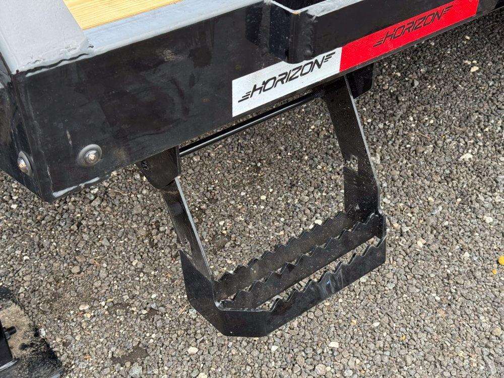 40' FHZ Gooseneck Deckover (2) 12K Axles Mega Ramps 25.9 GVWR, Hydraulic Jacks - Heavy Duty Deckover/DO 12K MR - Stryker Dealership Group