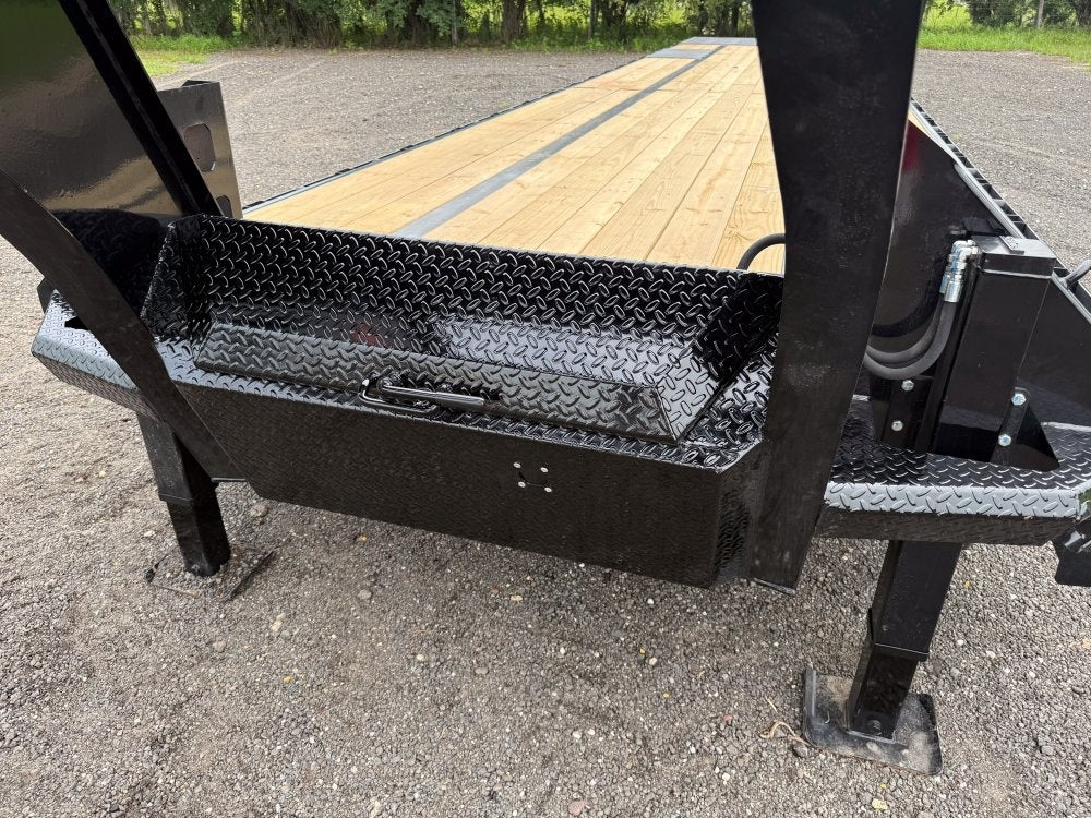 40' FHZ Gooseneck Deckover (2) 12K Axles Mega Ramps 25.9 GVWR, Hydraulic Jacks - Heavy Duty Deckover/DO 12K MR - Stryker Dealership Group