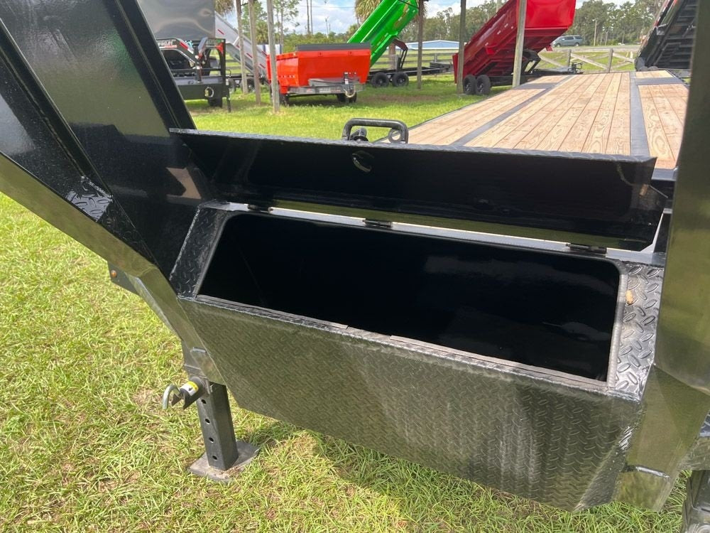 40' FHZ Gooseneck Deckover (2) 12K Axles Straight Deck 25.9 GVWR - Dual Wheel Deckover/DO 12K SD - Stryker Dealership Group