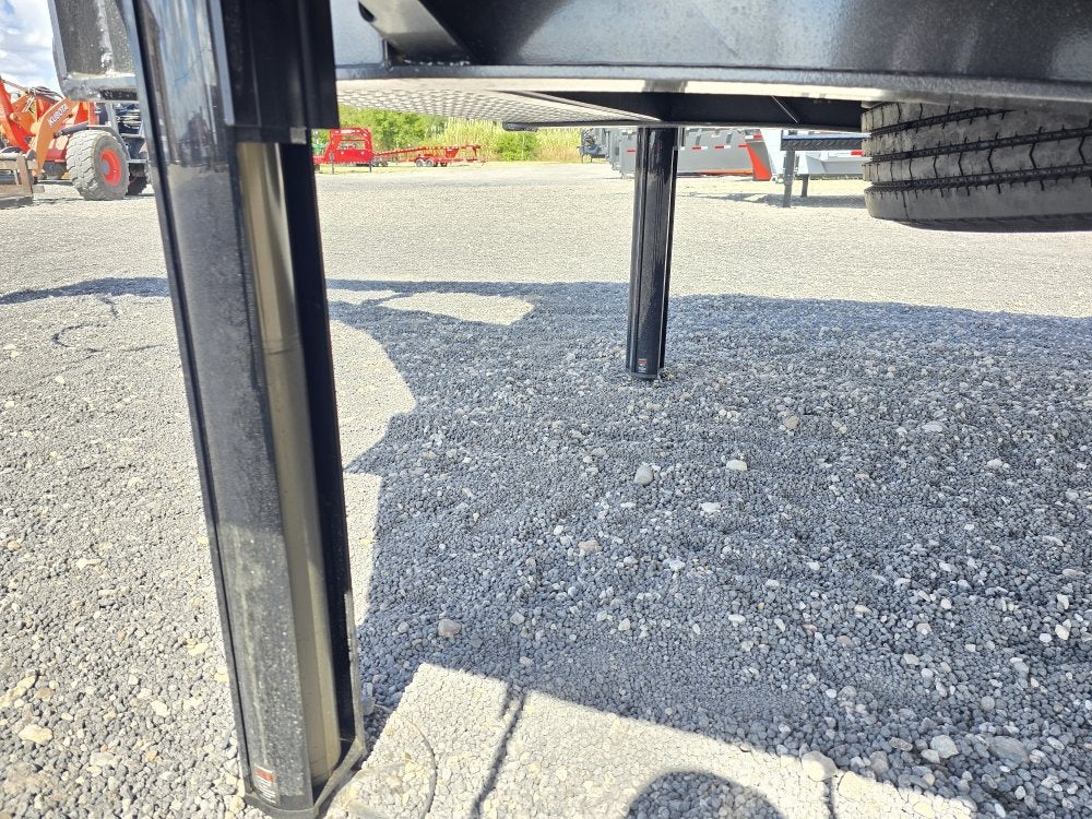 40' FMAX GN Deckover Trailer - (2) 16k Axles - Hydraulic Dove - Dual Wheel Deckover/DO 16K MR - Stryker Dealership Group