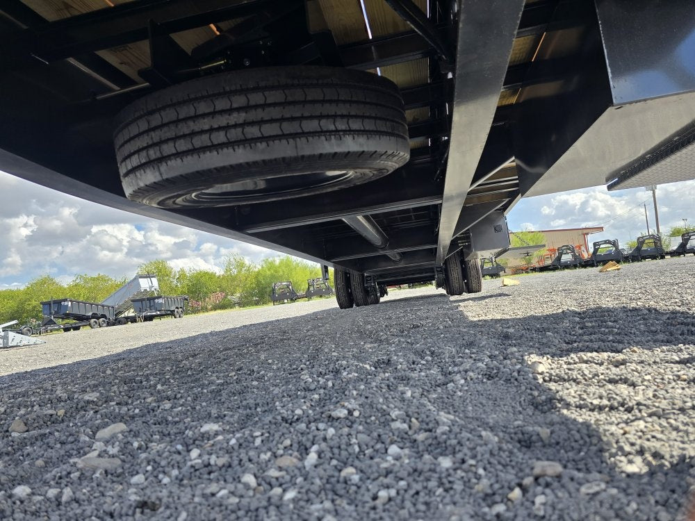 40' FMAX GN Deckover Trailer - (2) 16k Axles - Hydraulic Dove - Dual Wheel Deckover/DO 16K MR - Stryker Dealership Group