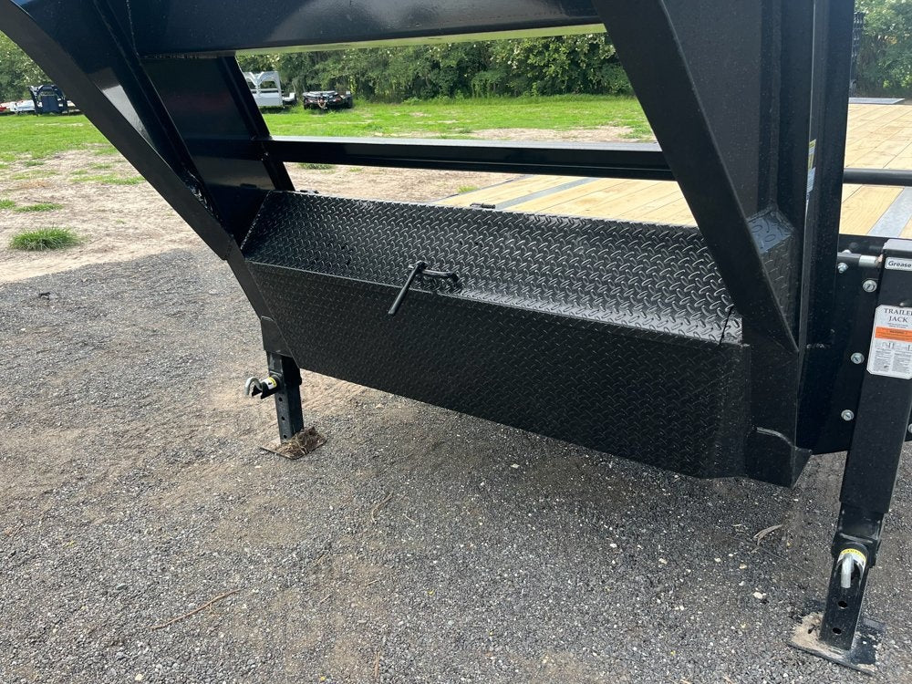 40' FTZ Gooseneck (2) 8k Axles - Mega Ramps - 16k GVWR - 14ply Tires plus Spare - 16# IB - Ratchet R - Hotshot Non-CDL/DO 8K MR - Stryker Dealership Group