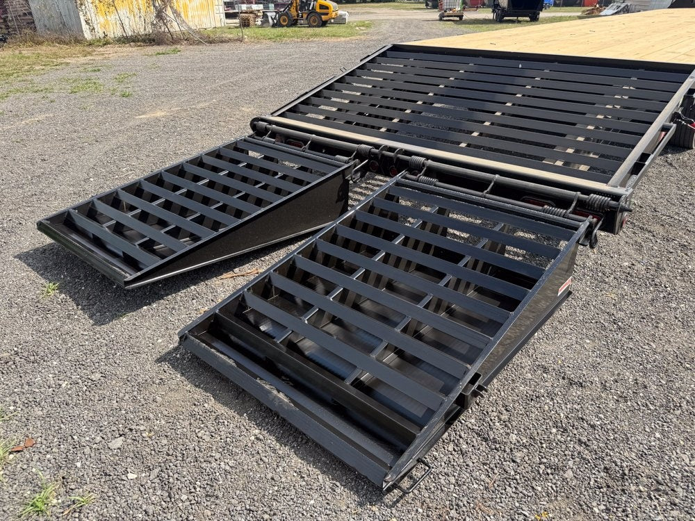 40' HD Gooseneck (2) 8k Axles Mega 16k GVWR 14ply Tires - 14# IB - Hotshot Non-CDL/DO 8K MR - Stryker Dealership Group