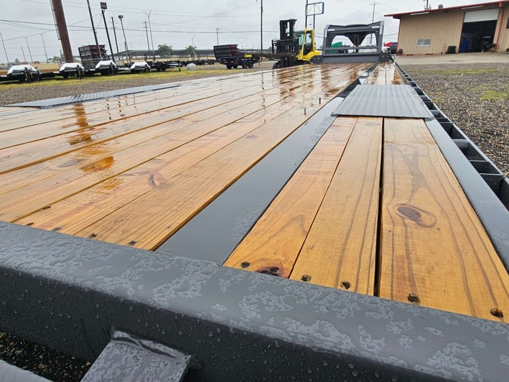 40' Horizon FTZ Gooseneck Deckover Trailer Mega Ramps - (2) 10k Axles - Hotshot Non-CDL/DO 10K MR SS - Stryker Dealership Group