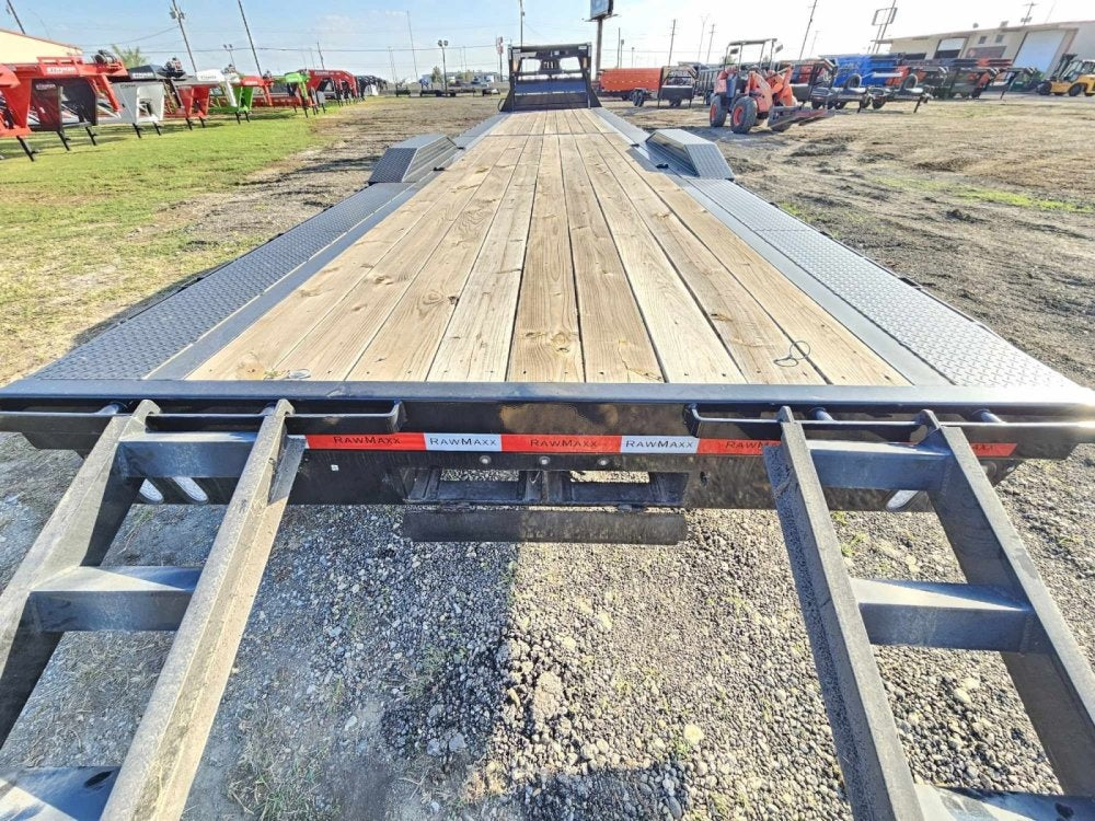 40' LDX Gooseneck 2 - 10k Axles Drive over Fenders Slide in Ramps - Drive Over Fenders/Equipment Trailers - Stryker Dealership Group