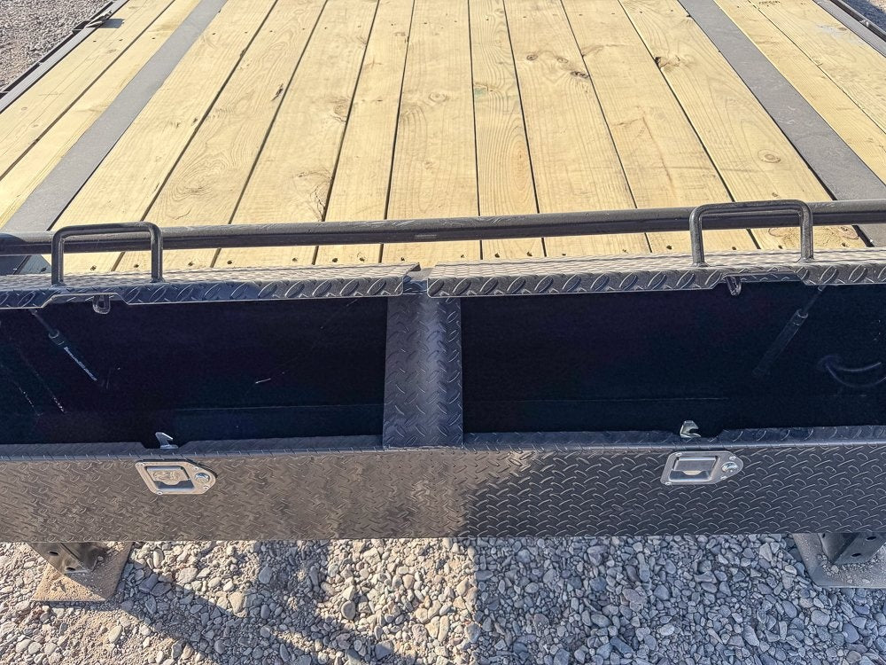 40' Stryker ELITE Gooseneck (2) 8k Axles 14ply tires Straight Deck - Hotshot Non-CDL/DO 8K SD - Stryker Dealership Group