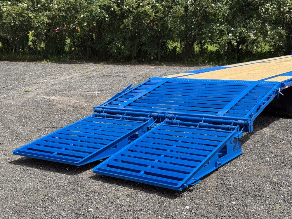 40' Stryker Gooseneck (2) 8K Axles Mega Ramps 14 ply Tires - Hotshot Non-CDL/DO 8K MR - Stryker Dealership Group