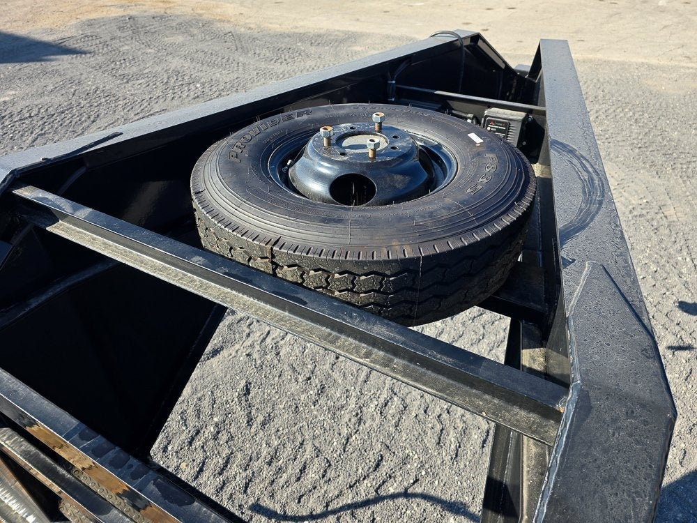 40'x102" Ascend SGN-DW DO 10K MR DW - Dual Wheel Deckover - DO 10K MR DW - Stryker Dealership Group