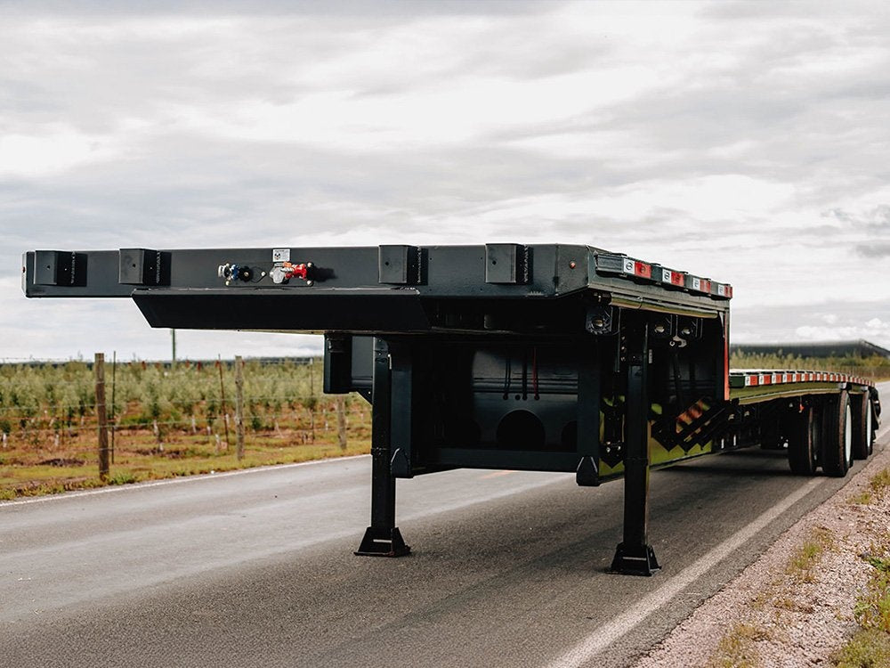 53' BLT BeaverTail Trailer - Fifth Wheel - Spread 8 Axles - Semi-Trailers/Semi-Trailers - Stryker Dealership Group