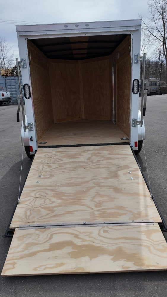 5 x 8 Enclosed - Enclosed - Stryker Dealership Group