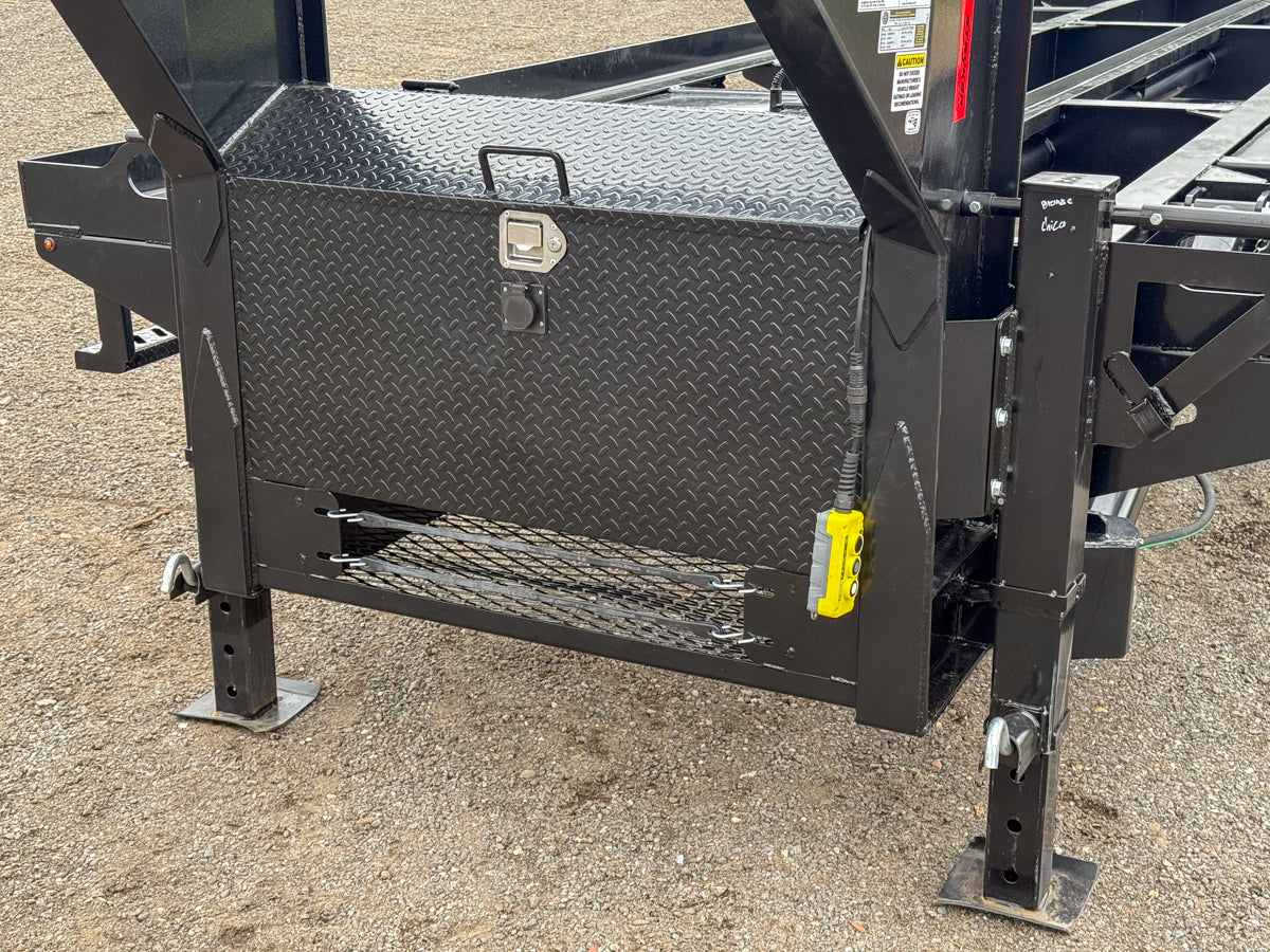 Stryker Container Tilt Trailer