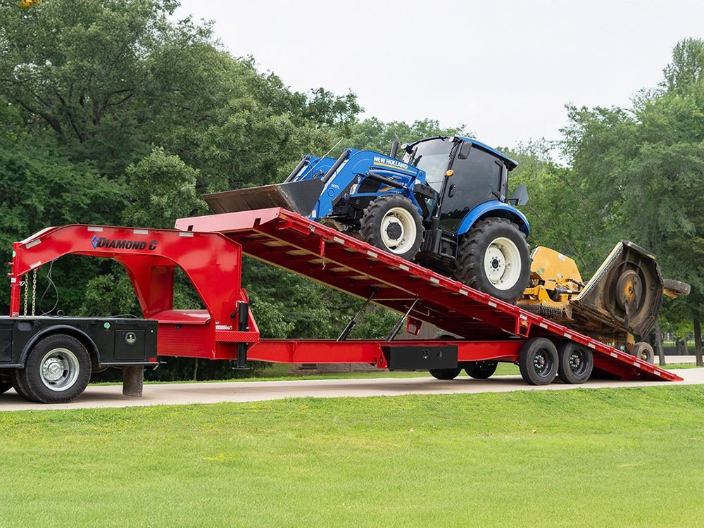 Diamond C DET Deckover Tilt Trailer - Stryker Dealership Group