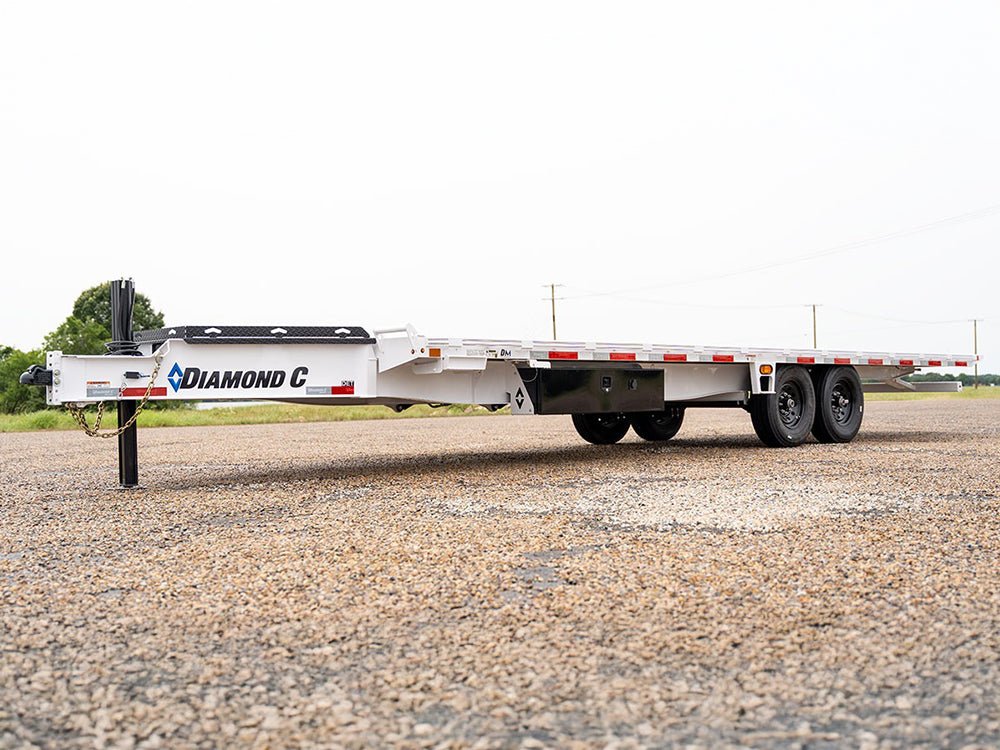 Diamond C DET Deckover Tilt Trailer - Stryker Dealership Group